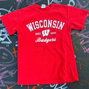 Vintage Wisconsin badgers t shirt